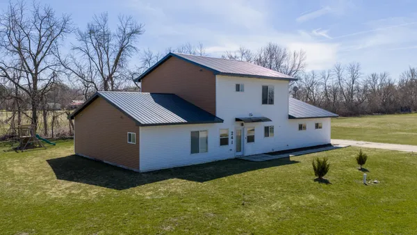 $399,900 | 241 Pleasant Street, Dexter, MN 55926