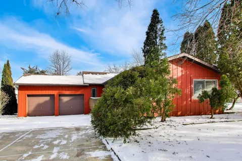 $325,000 | 5303 Victor Street, Downers Grove, IL 60515