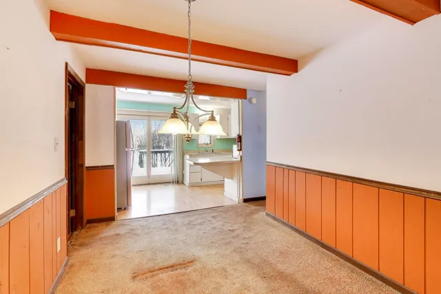 $325,000 | 5303 Victor Street, Downers Grove, IL 60515