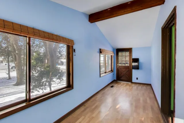 $325,000 | 5303 Victor Street, Downers Grove, IL 60515