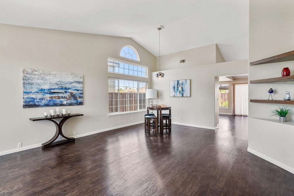 313 Costa Del Mar Road Marina, CA 93933 - Photo 3 of 28 Gallery Image 3