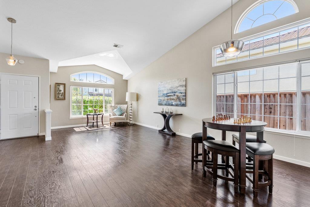 313 Costa Del Mar Road Marina, CA 93933 - Photo 5 of 28 Gallery Image 5