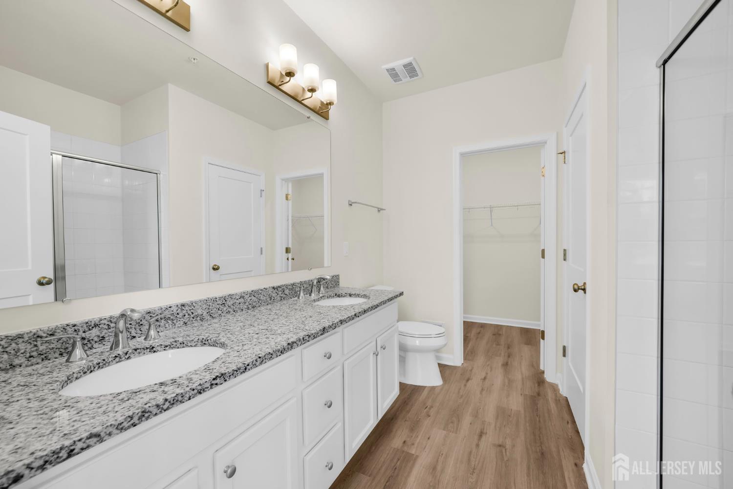 228 Park Lane Dunellen, NJ 08812 - Photo 22 of 25