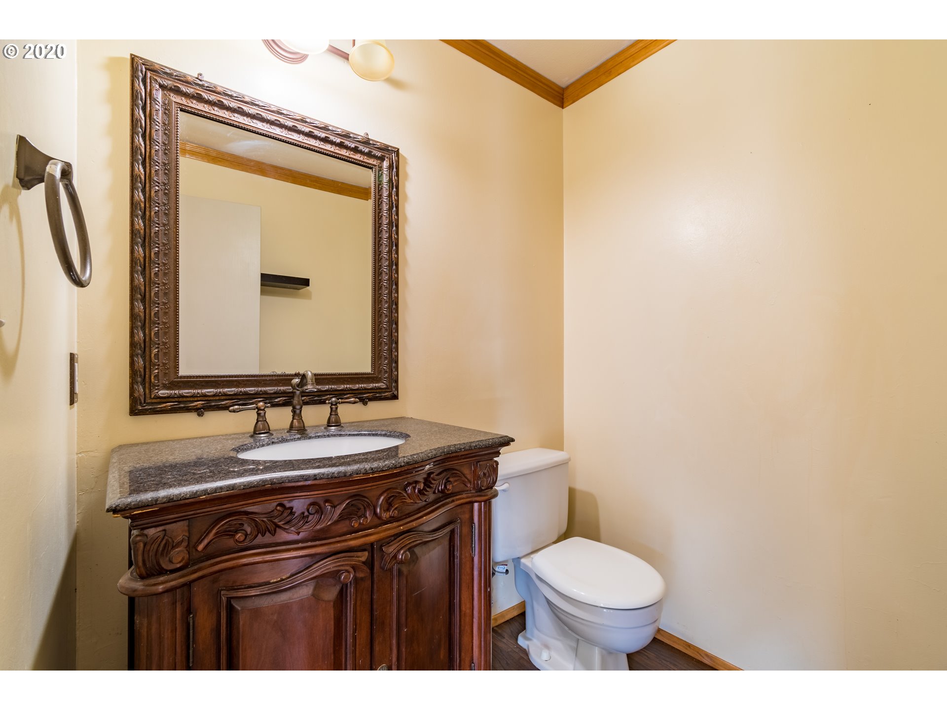 4453 Holly Street Springfield, OR 97478 - Photo 13 of 32