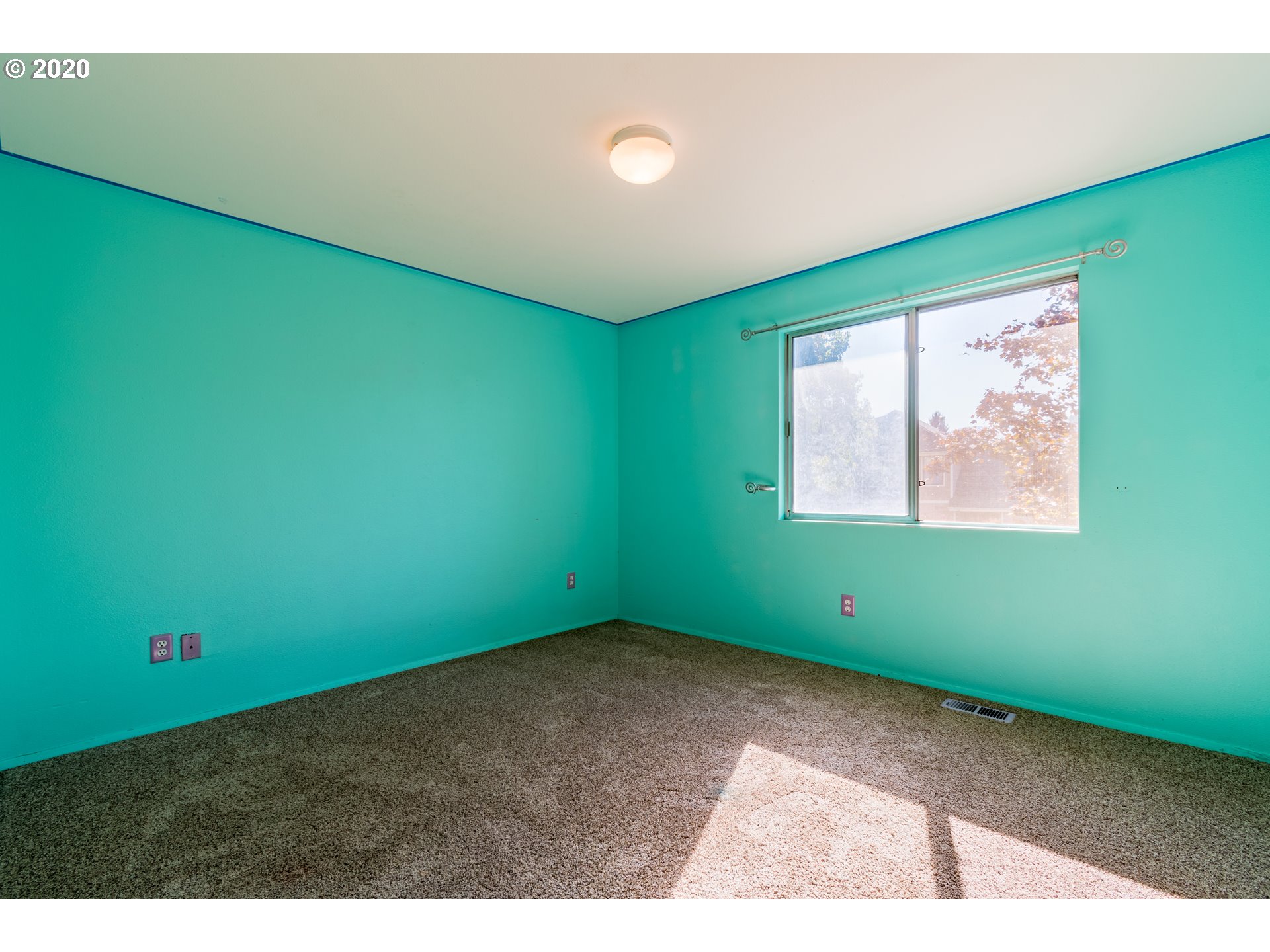 4453 Holly Street Springfield, OR 97478 - Photo 22 of 32