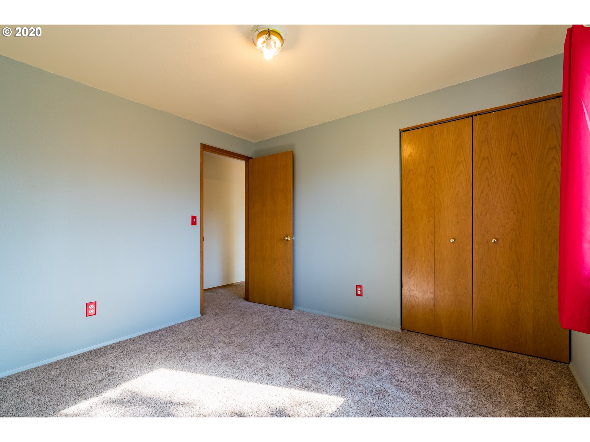 4453 Holly Street Springfield, OR 97478 - Photo 25 of 32