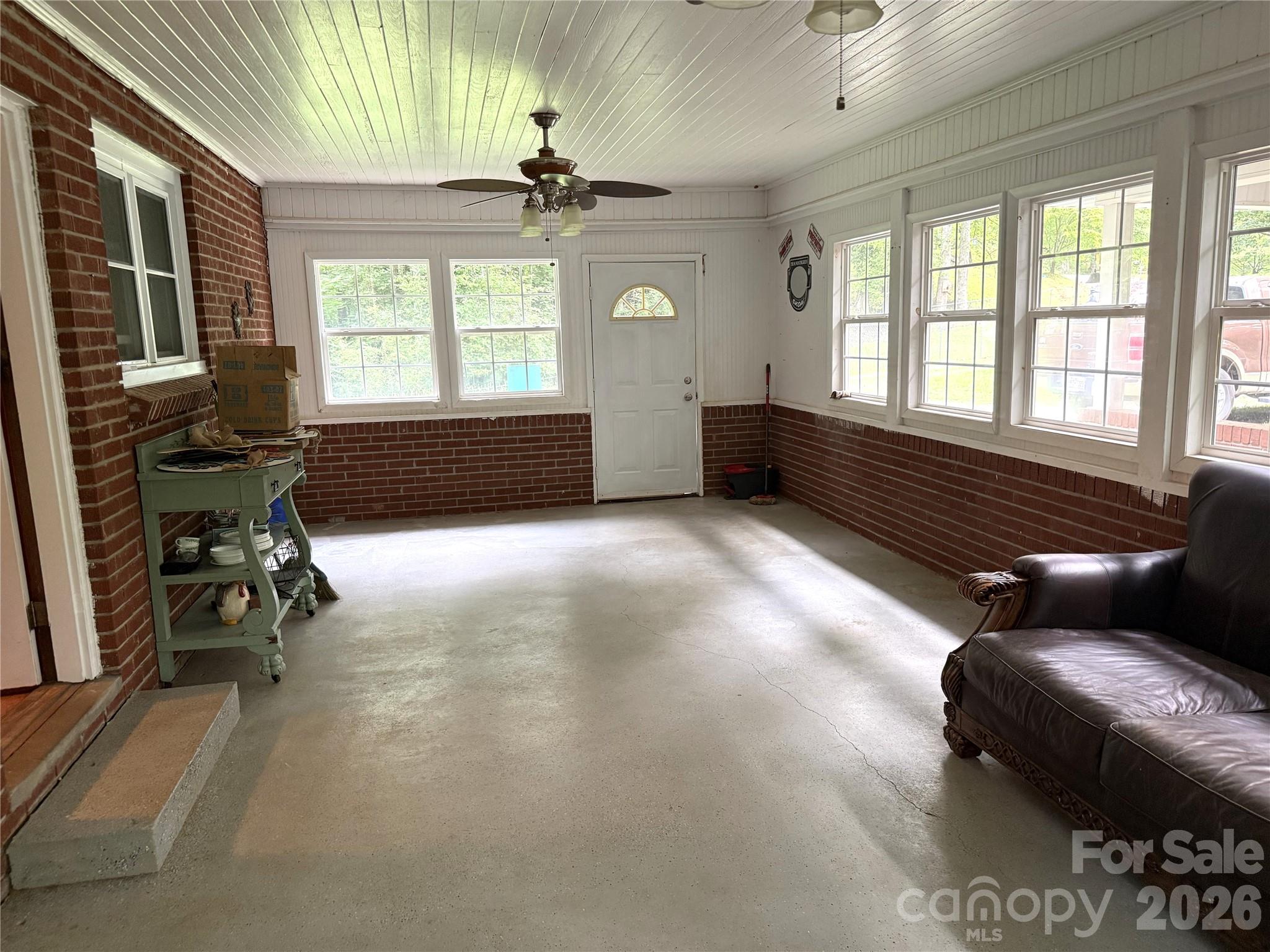 150 Cowan Lane Tryon, NC 28782 - Photo 5 of 42