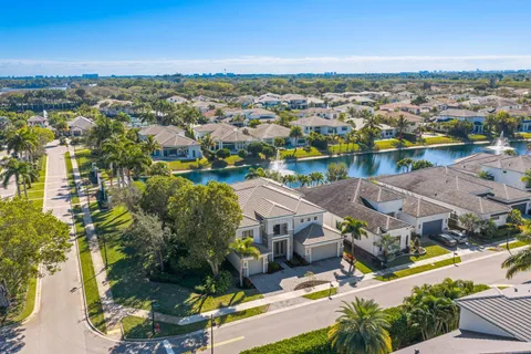 $3,295,000 | 7015 Northwest 27th Avenue, Boca Raton, FL 33496