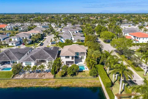 $3,295,000 | 7015 Northwest 27th Avenue, Boca Raton, FL 33496