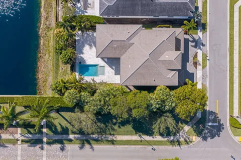 $3,295,000 | 7015 Northwest 27th Avenue, Boca Raton, FL 33496