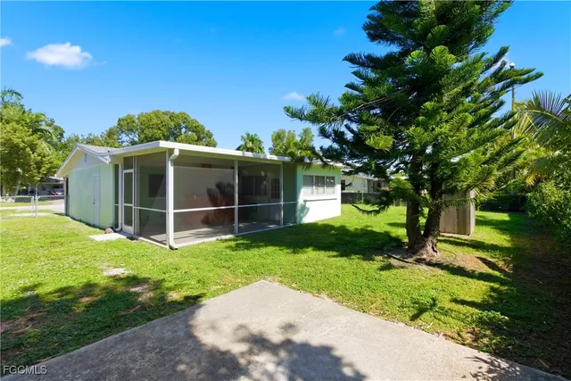 $250,000 | 1440 Mandel Road, Fort Myers, FL 33919