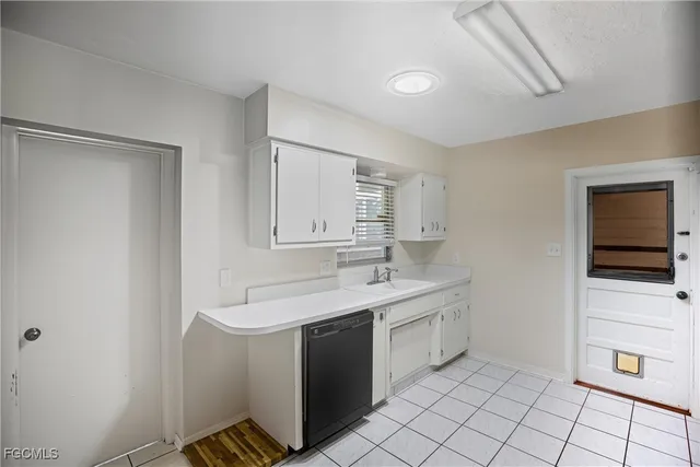 $250,000 | 1440 Mandel Road, Fort Myers, FL 33919