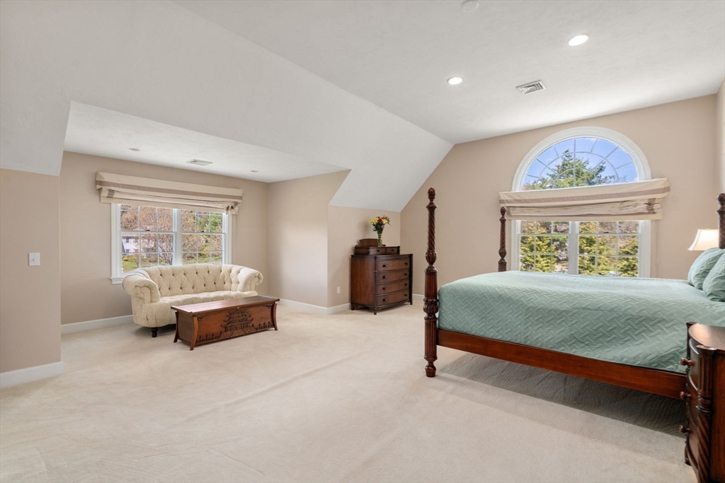 41 York Road Wayland, MA 01778 - Photo 25 of 33 Gallery Image 25