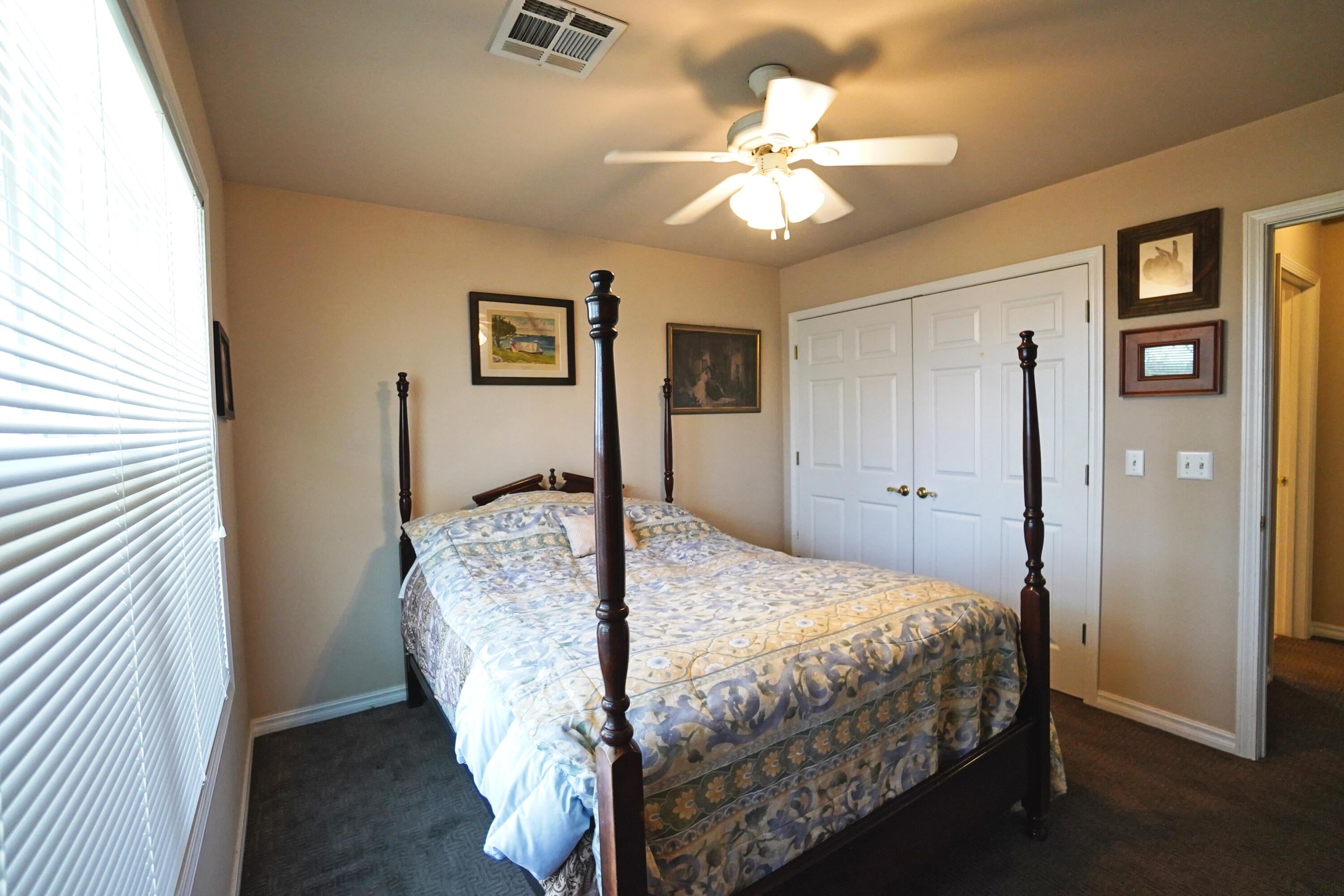 513 Quail Run Road Grove, OK 74344 - Photo 27 of 33 Bedroom 2