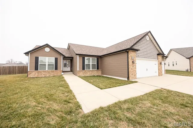 $425,000 | 708 Santa Fe Court, Shiloh, IL 62221