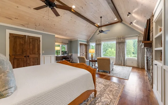 $2,834,360 | 547 Toccoa River Lane, Mineral Bluff, GA 30559