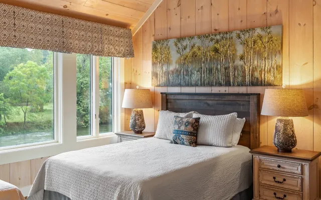 $2,834,360 | 547 Toccoa River Lane, Mineral Bluff, GA 30559