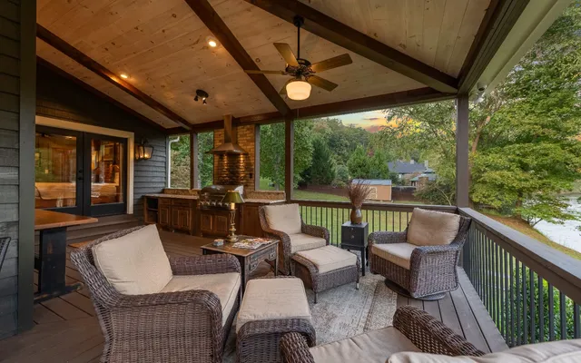 $2,834,360 | 547 Toccoa River Lane, Mineral Bluff, GA 30559