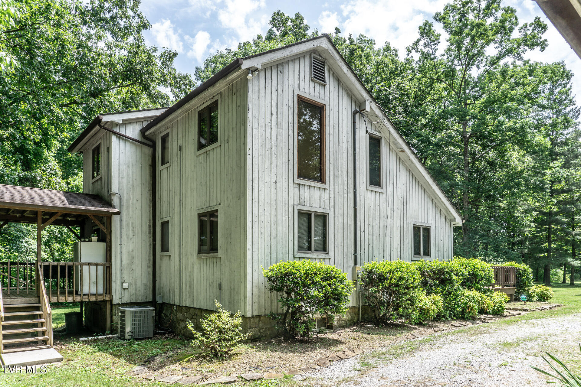 835 Pike Road Greeneville, TN 37745 - Photo 43 of 63 835PikeRdB_006