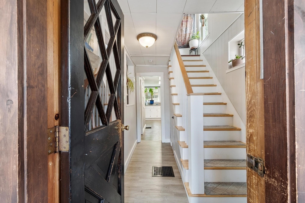 1 Union Street Amesbury, MA 01913 - Photo 3 of 42