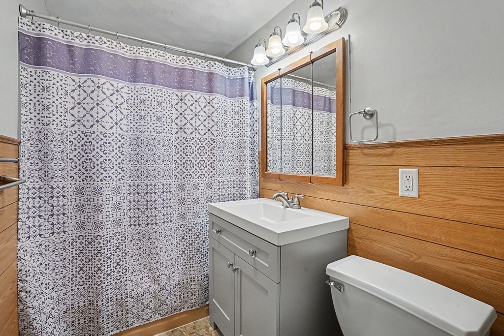 35 Park Forest Road Springfield, MA 01118 - Photo 22 of 41