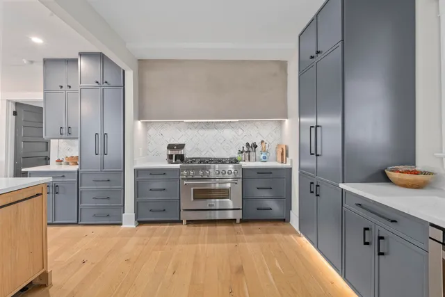 $1,275,000 | 1011 Ashley Avenue, Charleston, SC 29403