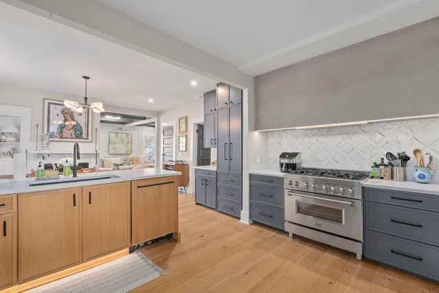 $1,275,000 | 1011 Ashley Avenue, Charleston, SC 29403