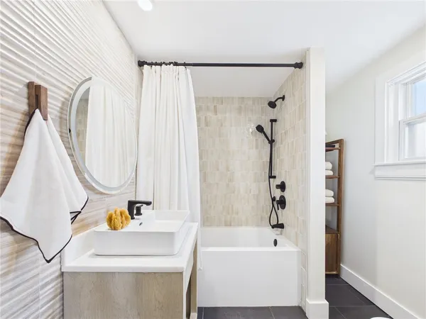 $499,000 | 28 Myrtle Avenue, Warwick, RI 02886