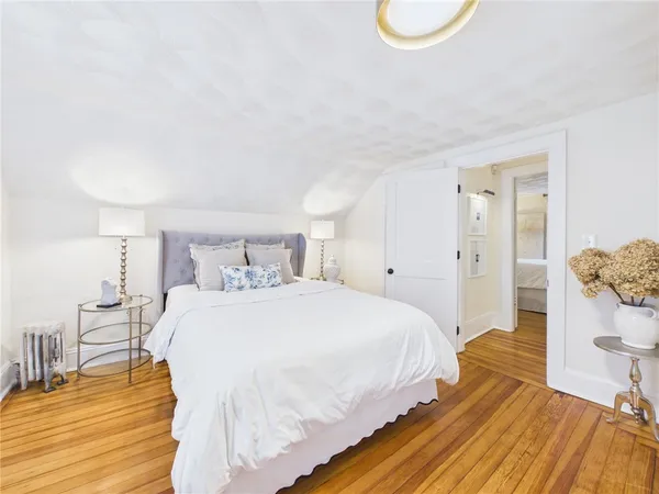 $499,000 | 28 Myrtle Avenue, Warwick, RI 02886