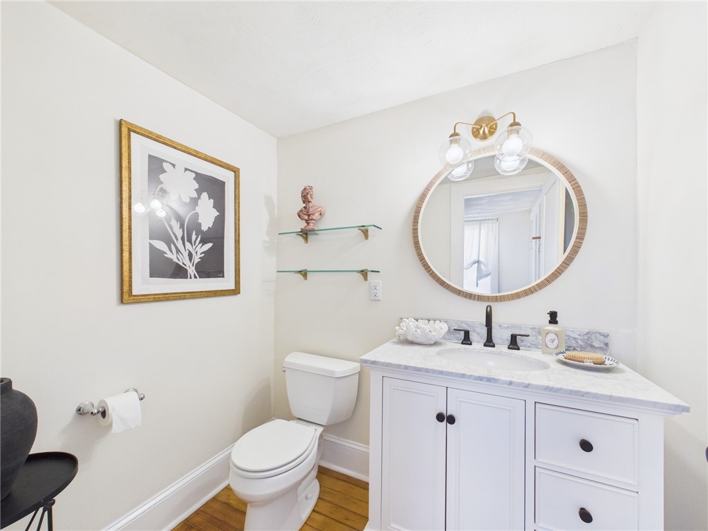 28 Myrtle Avenue Warwick, RI 02886 - Photo 30 of 37