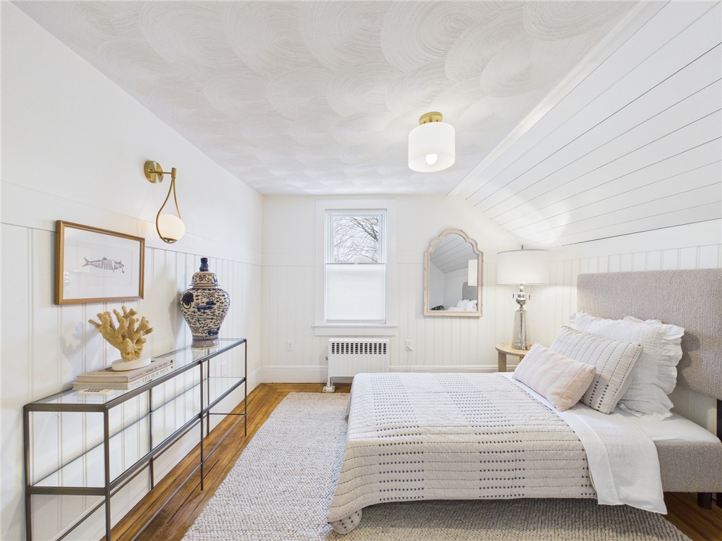 28 Myrtle Avenue Warwick, RI 02886 - Photo 34 of 37