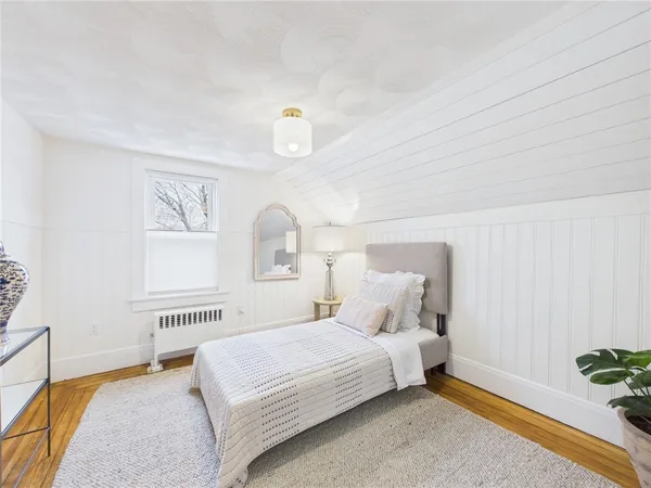 $499,000 | 28 Myrtle Avenue, Warwick, RI 02886