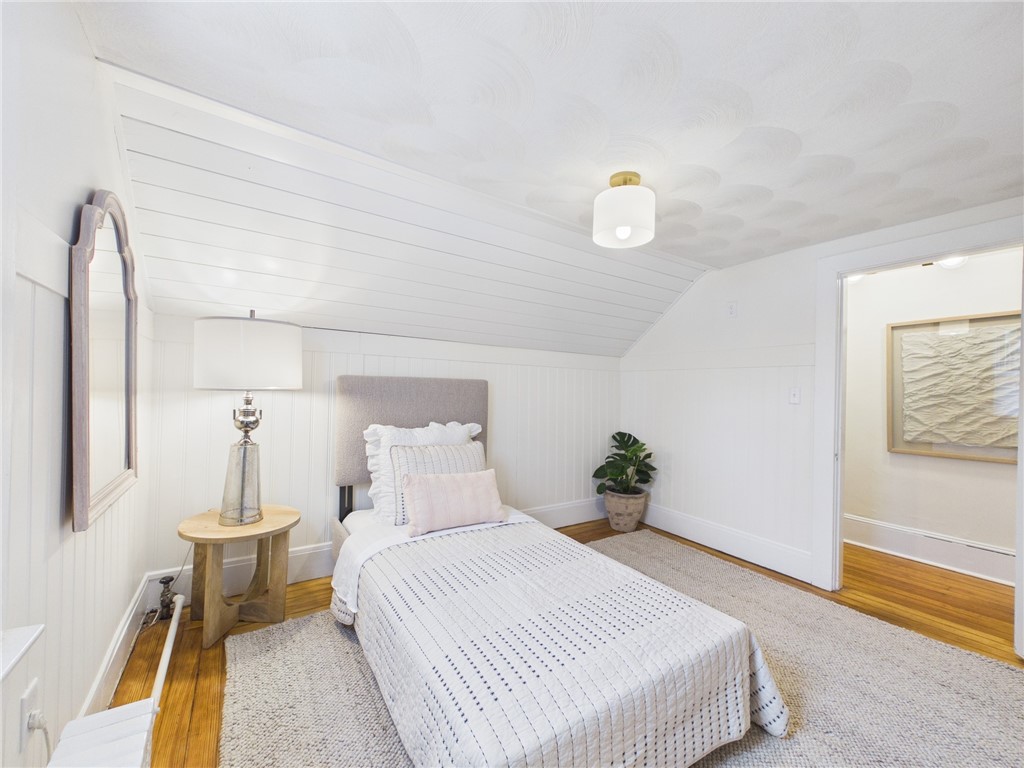 28 Myrtle Avenue Warwick, RI 02886 - Photo 36 of 37