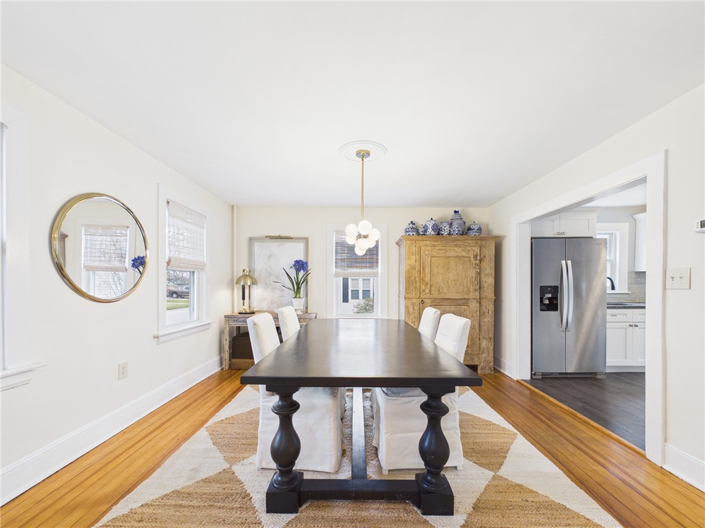 28 Myrtle Avenue Warwick, RI 02886 - Photo 7 of 37