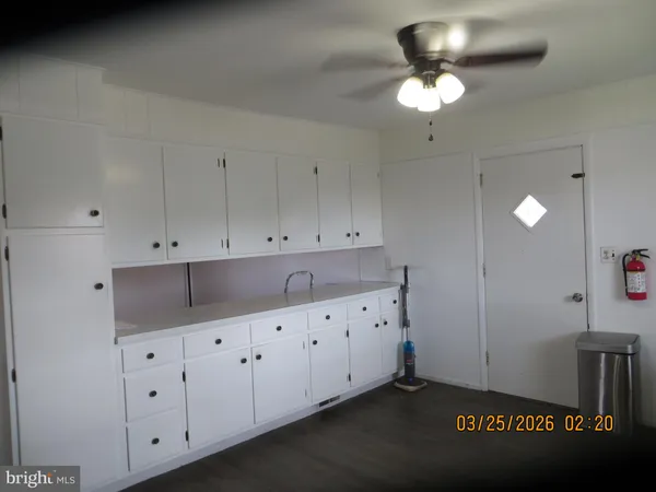 $3,300 | 2472 Ydv-ham Square Road, Trenton, NJ 08690