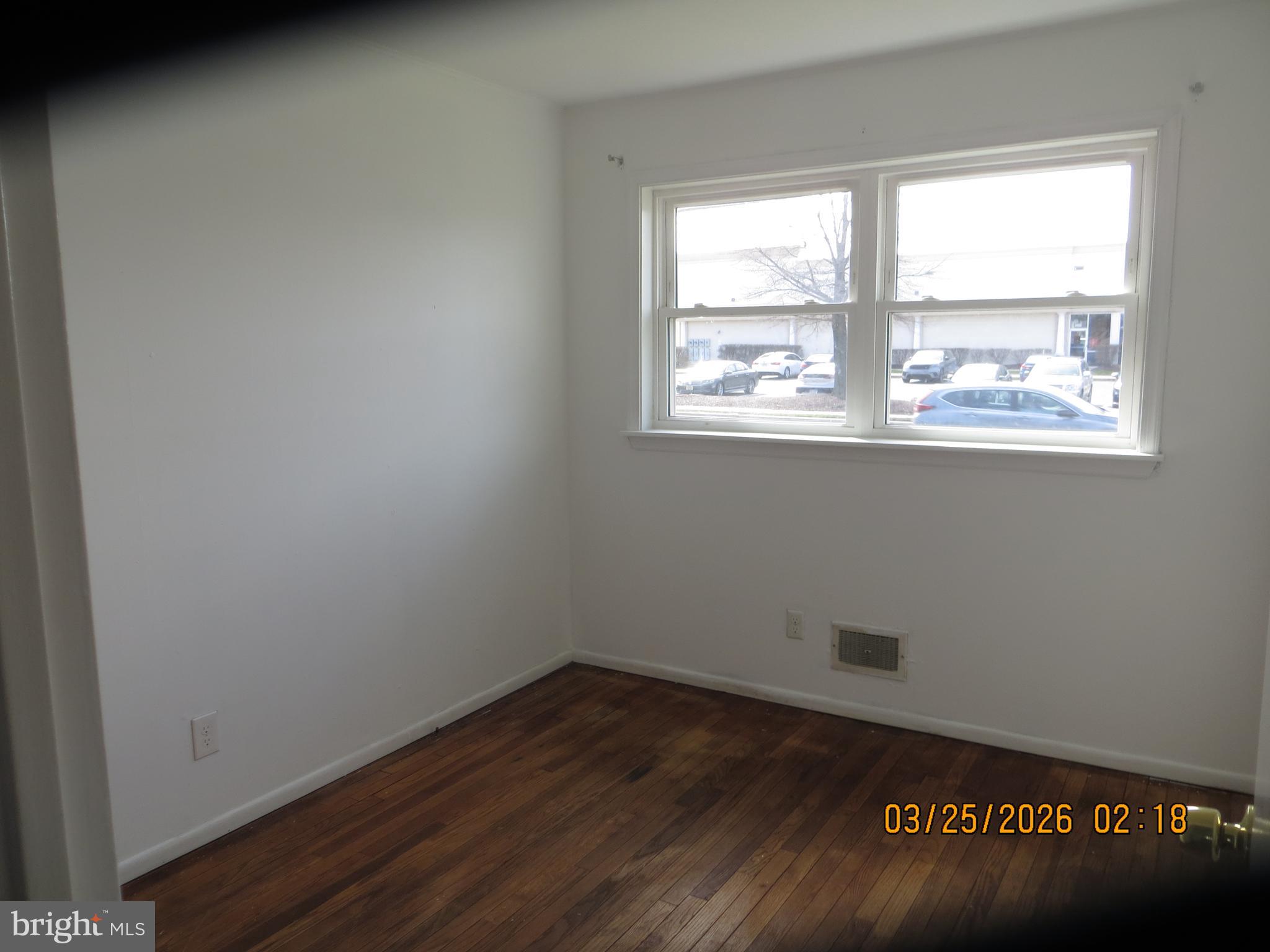 2472 Ydv-ham Square Road Trenton, NJ 08690 - Photo 8 of 20