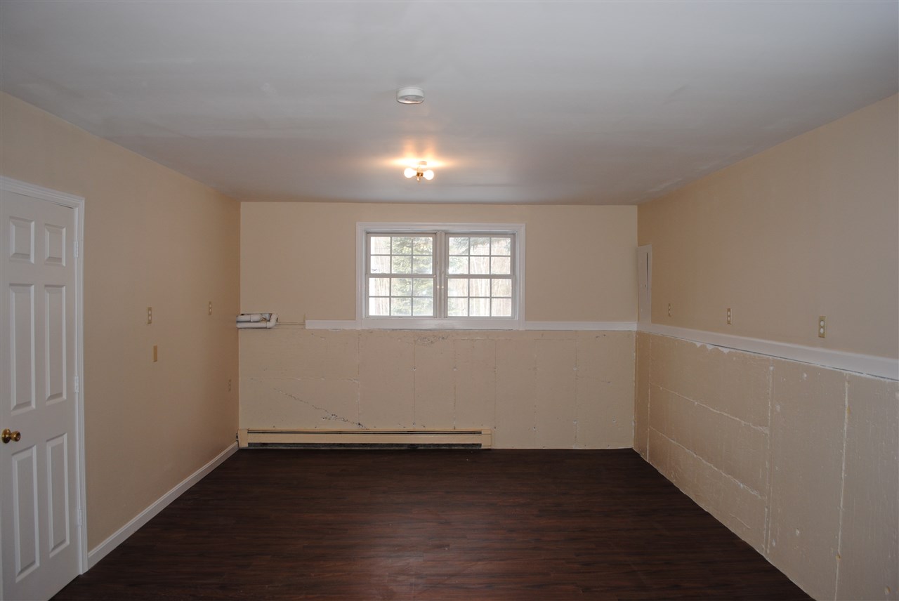 15 Ronald Road Wolfeboro, NH 03894 - Photo 4 of 18