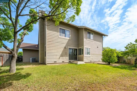 $525,000 | 2409 Lighthouse Court, Fairfield, CA 94534