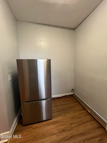 $1,000 | 132 Central Avenue, Unit 2R, Albany, NY 12206