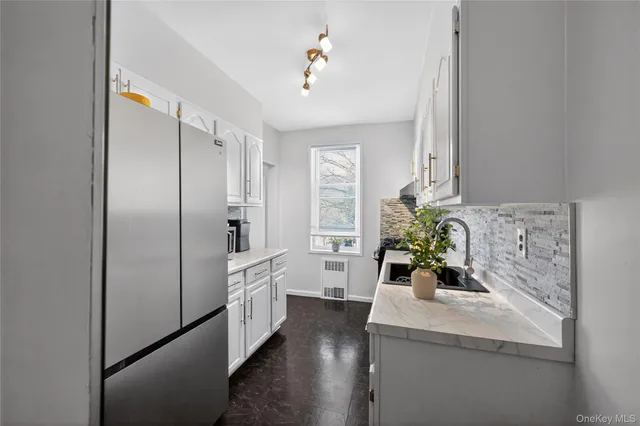 $389,900 | 101 Old Mamaroneck Road, Unit 2C3, White Plains, NY 10605