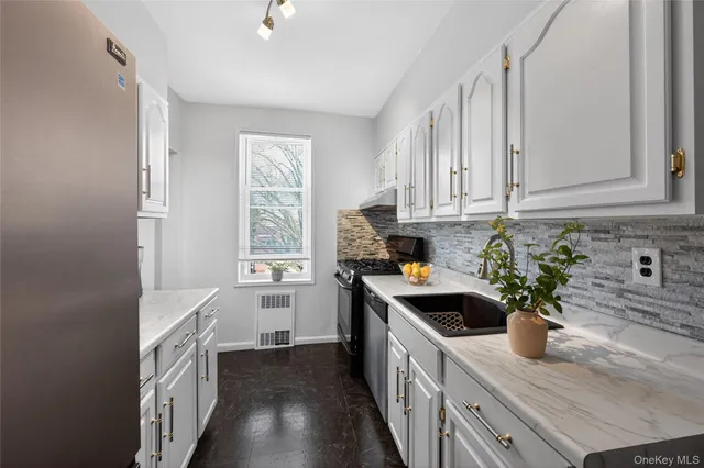 $389,900 | 101 Old Mamaroneck Road, Unit 2C3, White Plains, NY 10605