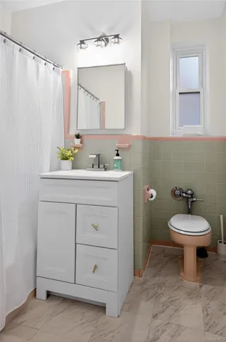 $389,900 | 101 Old Mamaroneck Road, Unit 2C3, White Plains, NY 10605