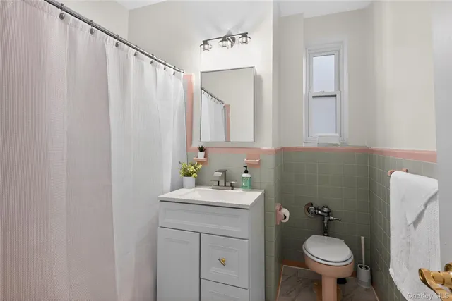 $389,900 | 101 Old Mamaroneck Road, Unit 2C3, White Plains, NY 10605