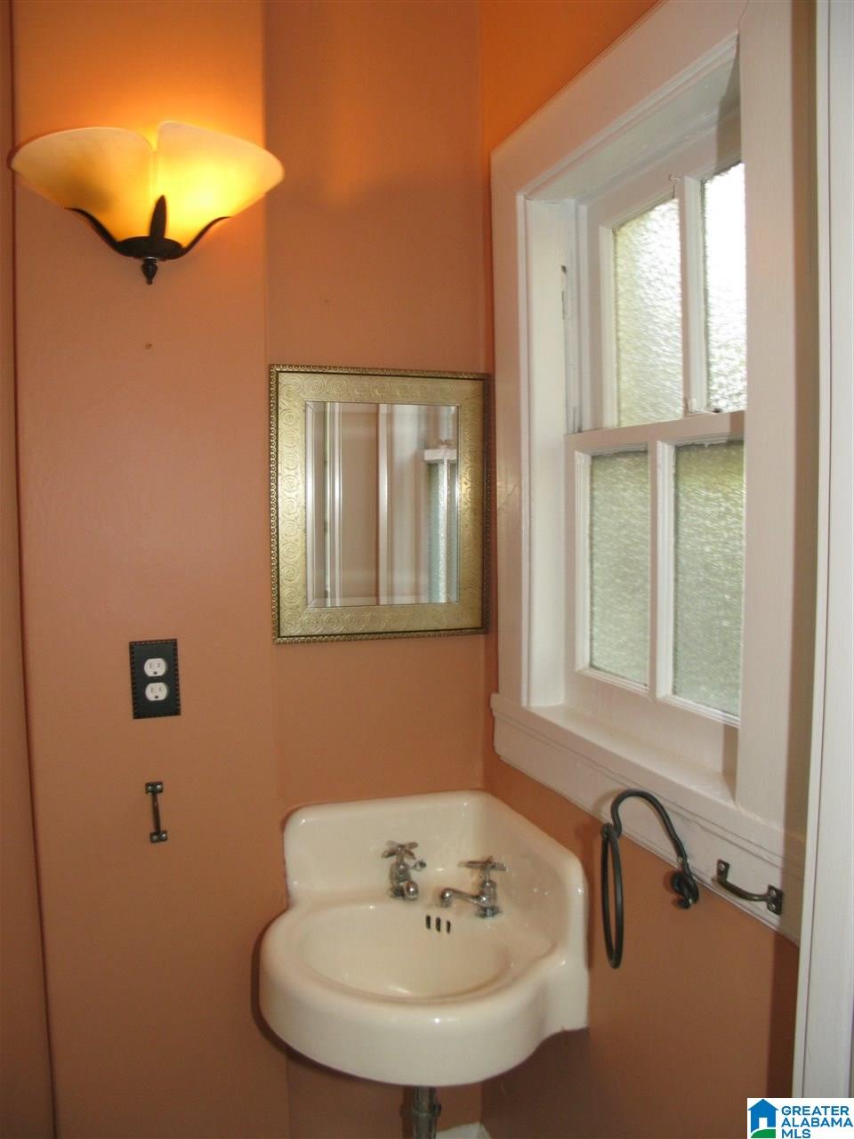 3500 Redmont Road Birmingham, AL 35213 - Photo 36 of 47
