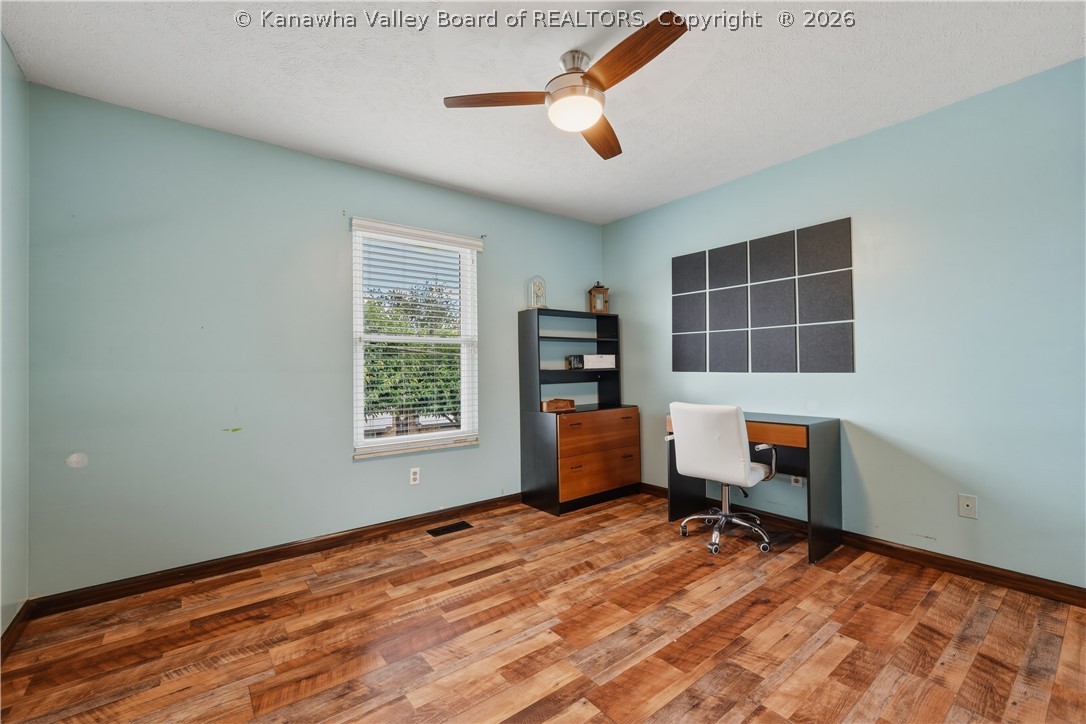 119 Rolling Meadows Road Scott Depot, WV 25560 - Photo 18 of 37 Gallery Image 18