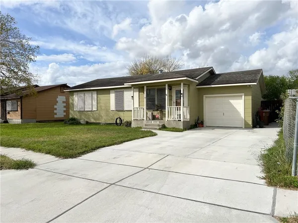 $1,450 | 4945 Dodd Drive, Corpus Christi, TX 78415
