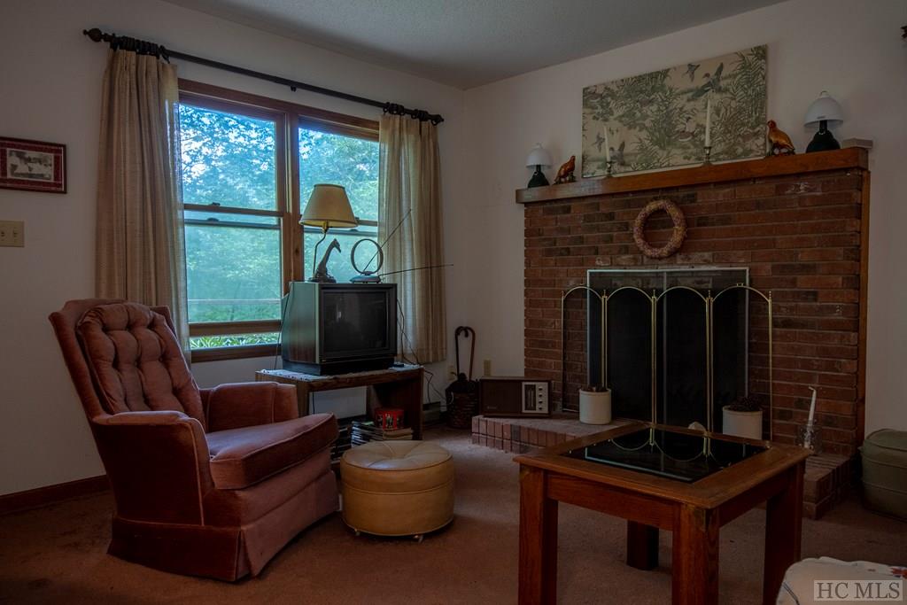 275 Satulah Ridge Road Highlands, NC 28741 - Photo 7 of 16 Gallery Image 7