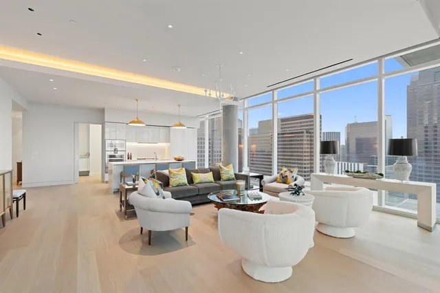 $5,150,000 | 1747 Leonard Street, Unit 2402, Dallas, TX 75201