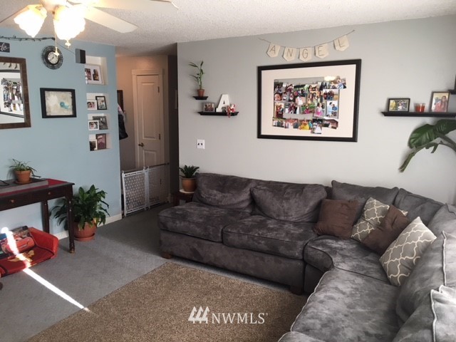 11645 Southeast 164th Street Renton, WA 98058 - Photo 8 of 14 Gallery Image 8