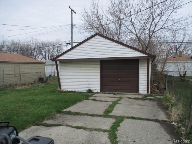 13487 Toepfer Road Warren, MI 48089 - Photo 8 of 24